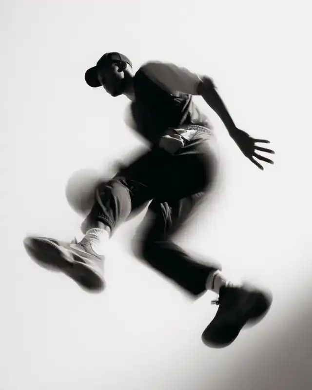 Athlete in motion, activewear and athleisure manufacturing in Bangladesh, DRESSOURCE
