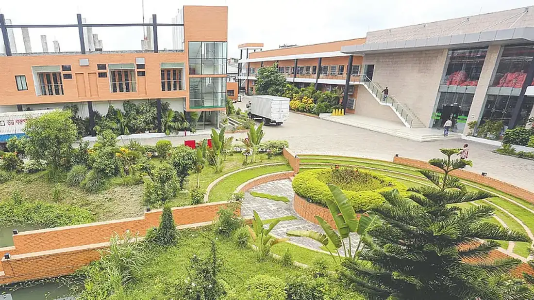 Green landscaped campus of a DRESSOURCE partner garment factory, Bangladesh